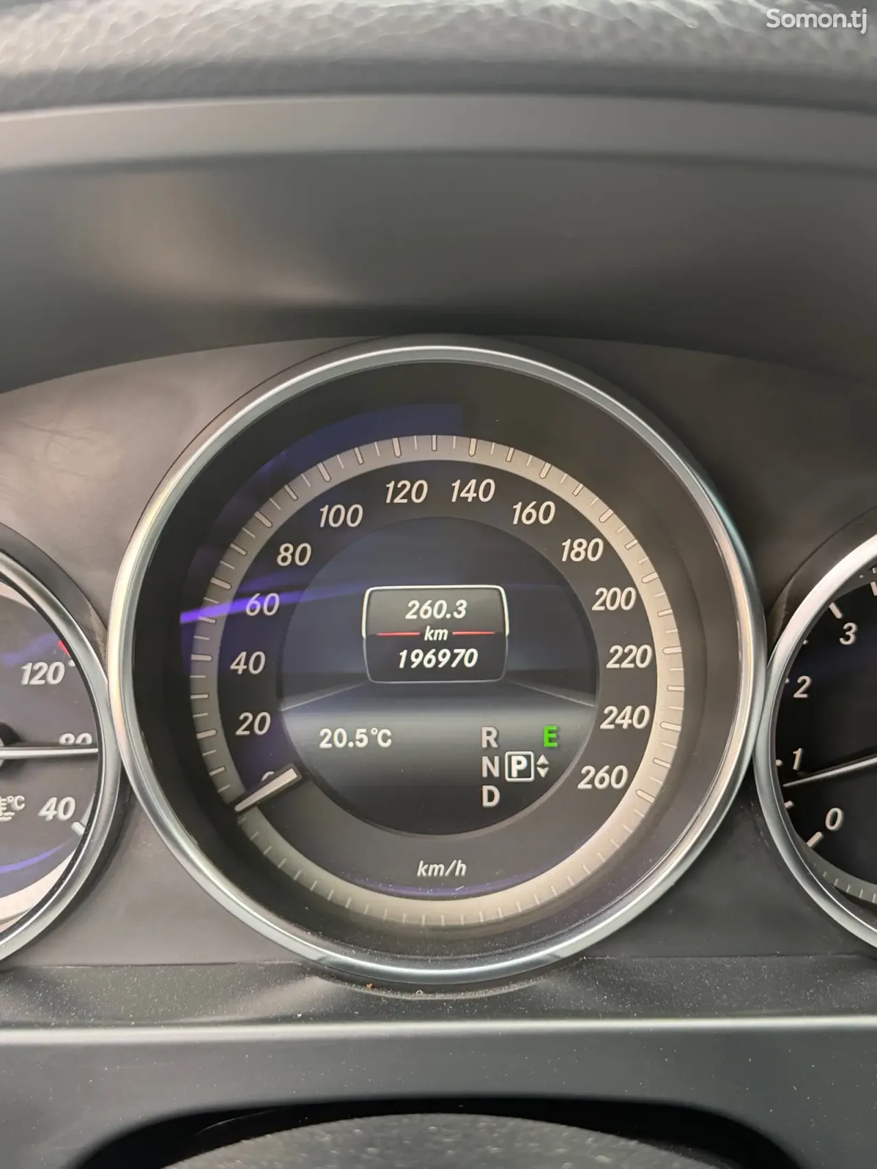 Mercedes-Benz E class 2014 · 2.0 AT