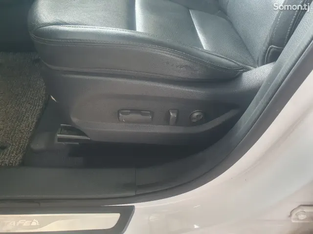 Hyundai Santa Fe 2014 · 2.0 AT