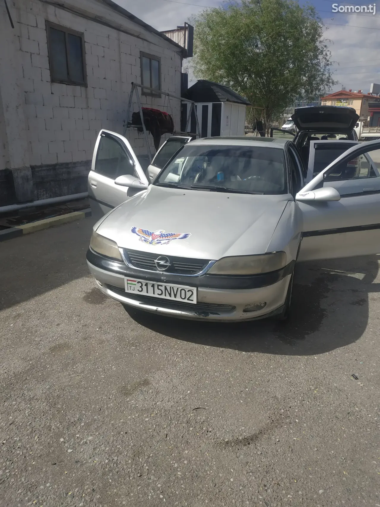 Opel Vectra B 1997 · 1.6 MT