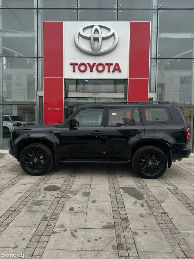 Toyota Land Cruiser Prado 2026 · 2.4 AT