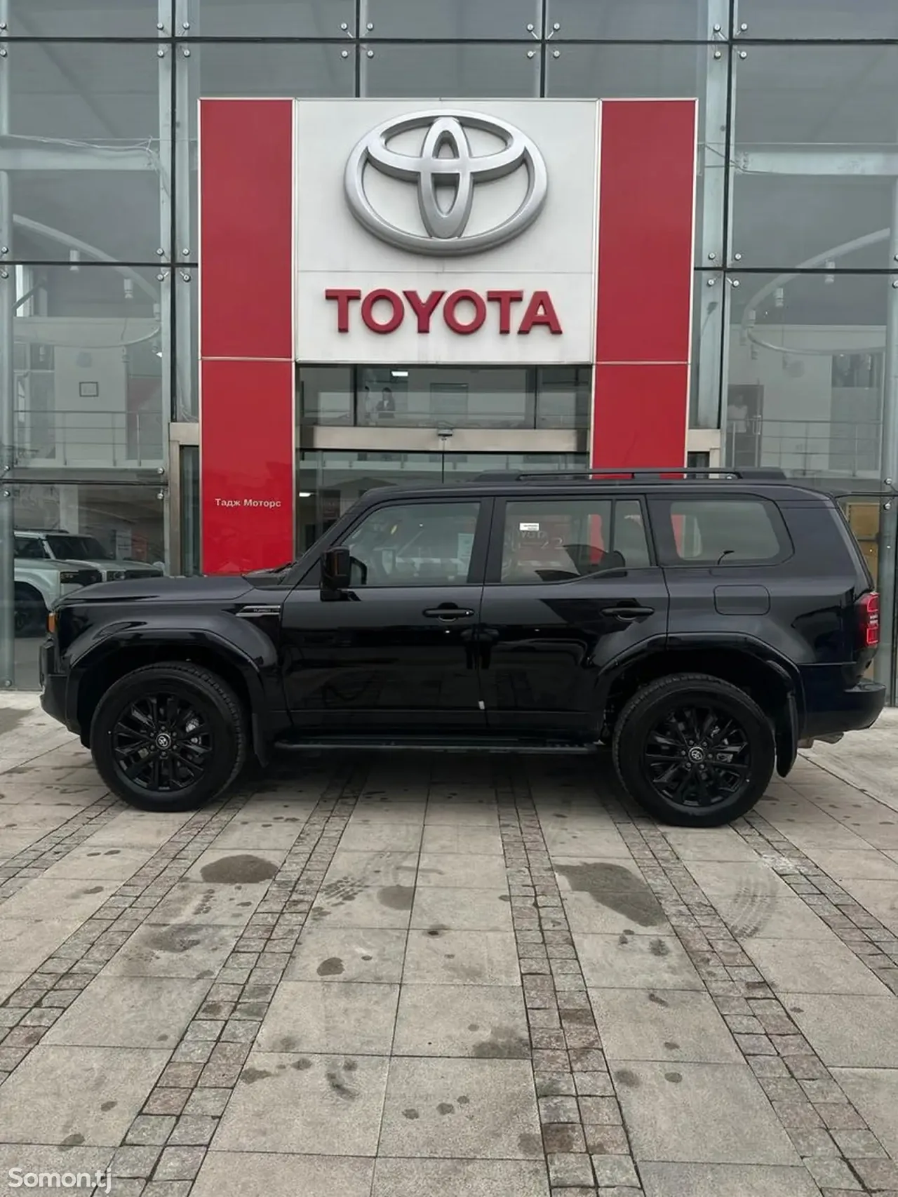 Toyota Land Cruiser Prado 2026 · 2.4 AT