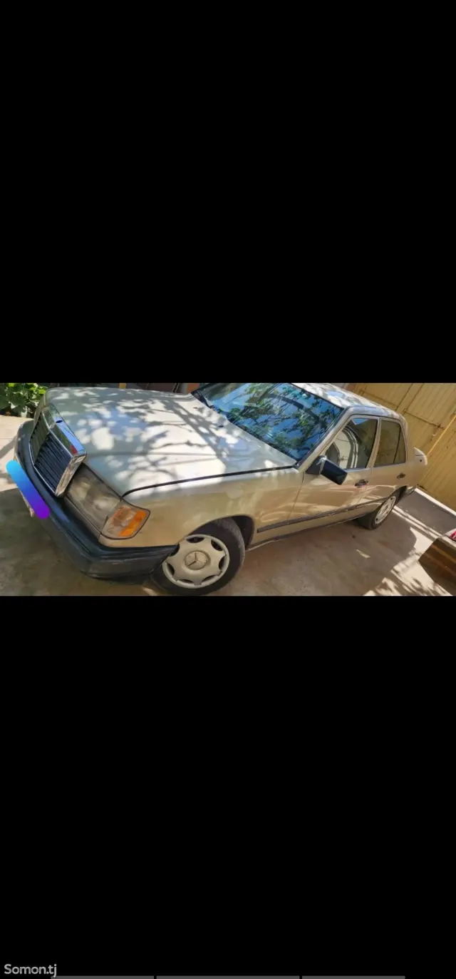 Mercedes-Benz W124 1987 · 1.8 MT