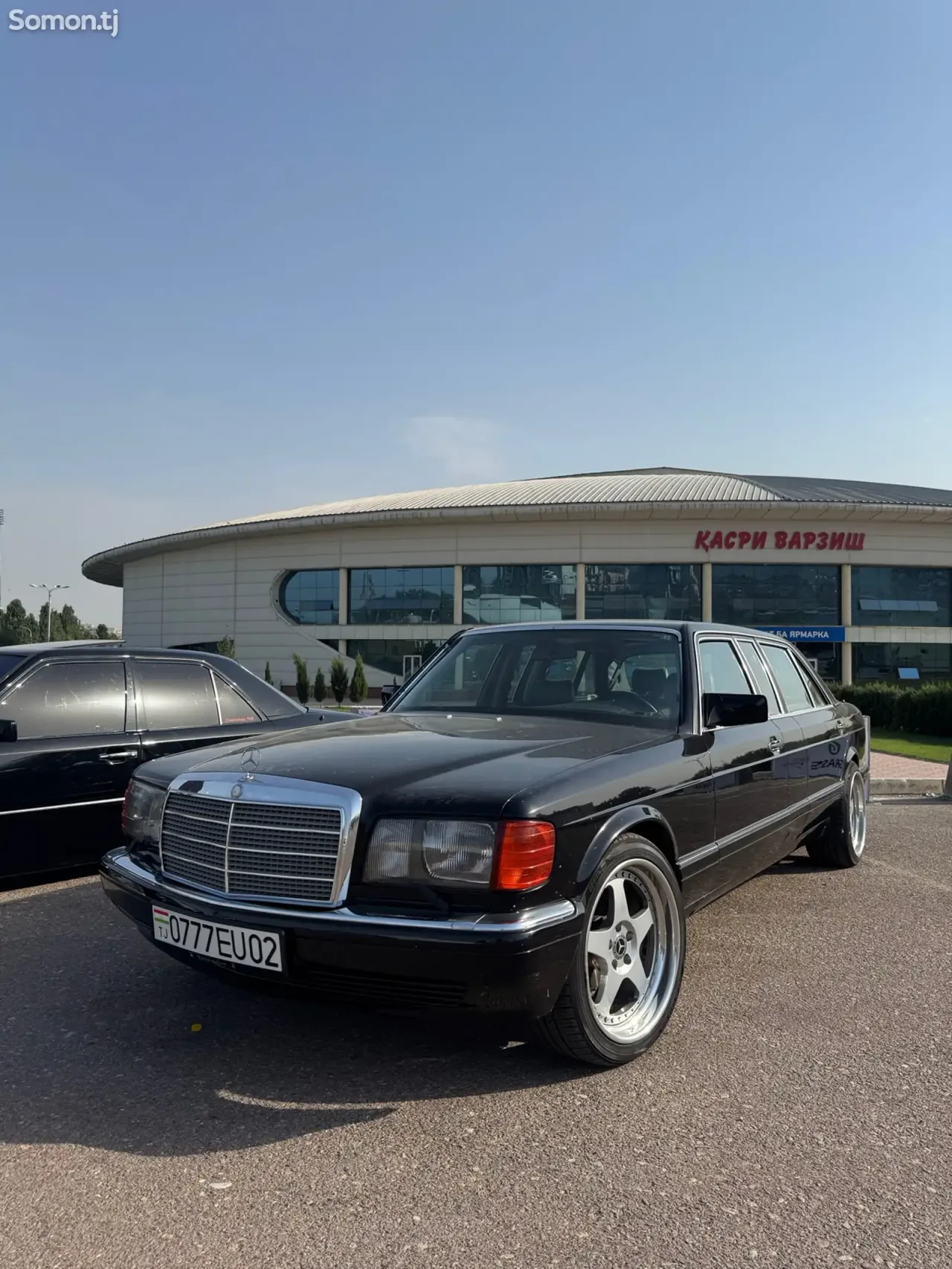 Mercedes-Benz S class 1991 · 5.6 AT