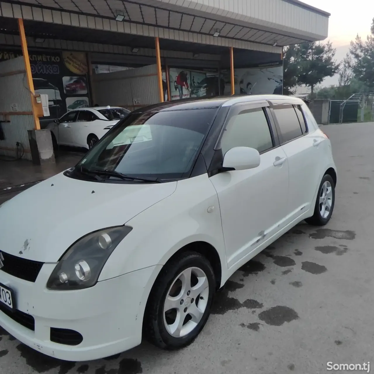 Suzuki Swift 2006 · 1.3 AT