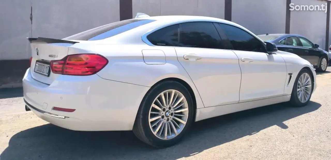 BMW 4 series 2016 · 2.0 AT