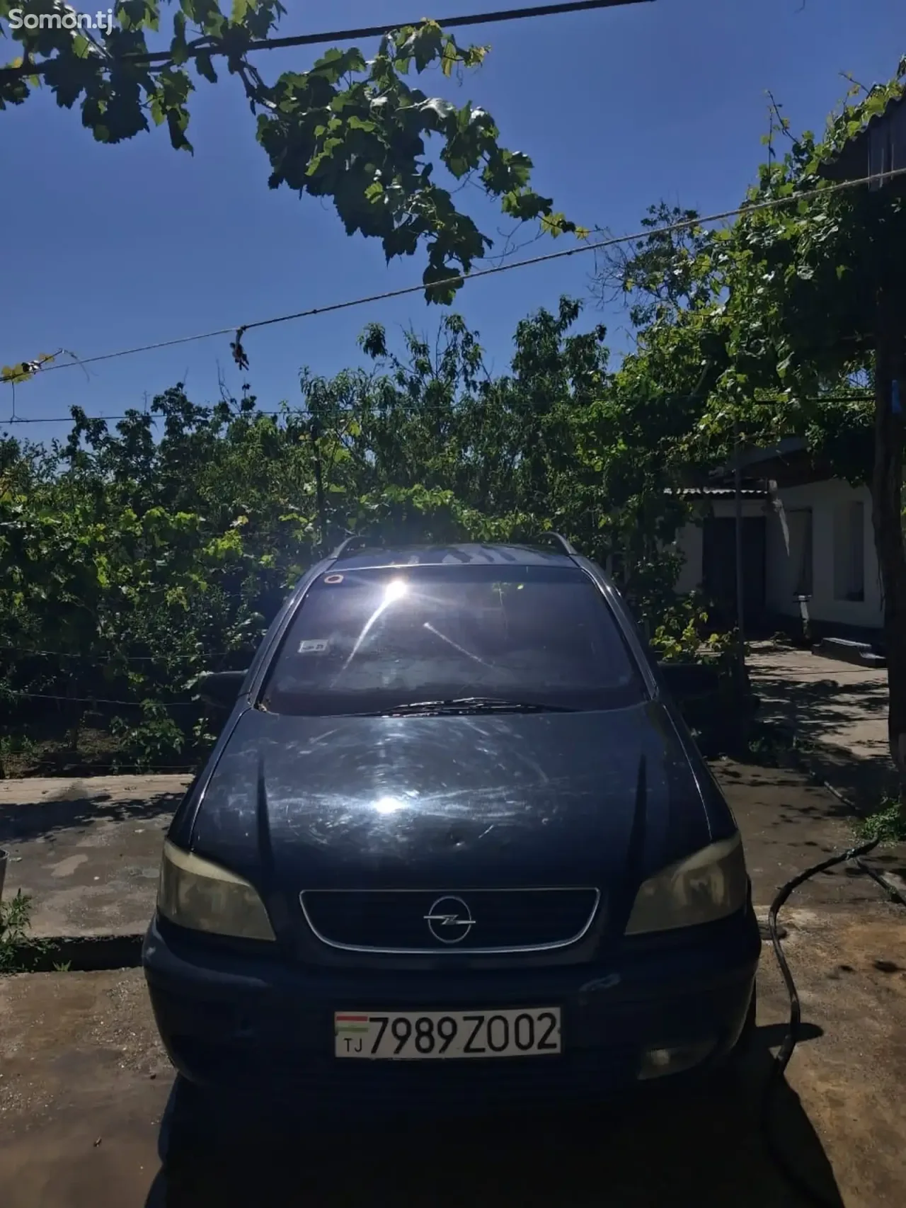 Opel Zafira 2001 · 1.8 MT