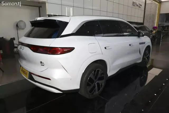 BYD Tang 2025 · AMT