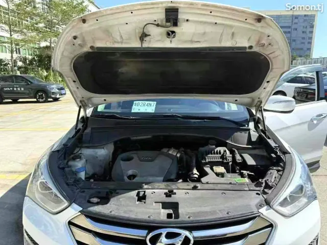 Hyundai Santa Fe 2015 · 2.0 AT