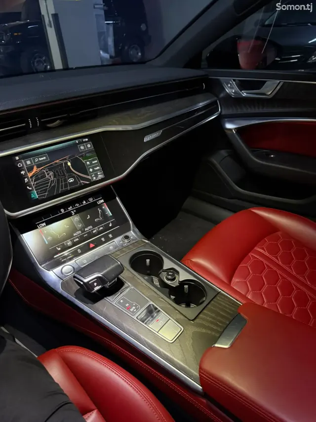 Audi A7 2019 · 3.0 AT