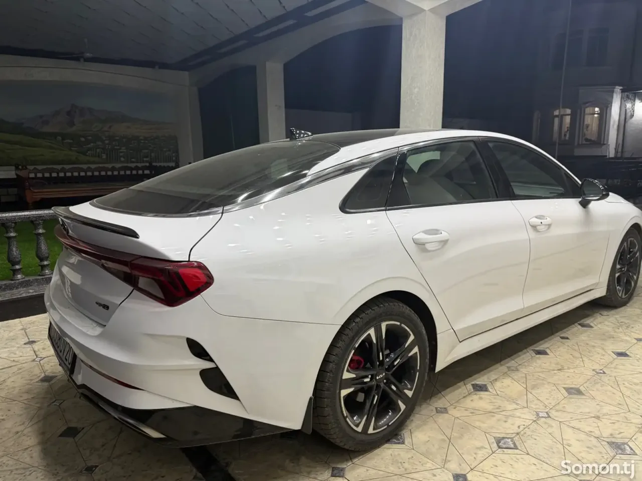Kia K5 2021 · 1.6 AT