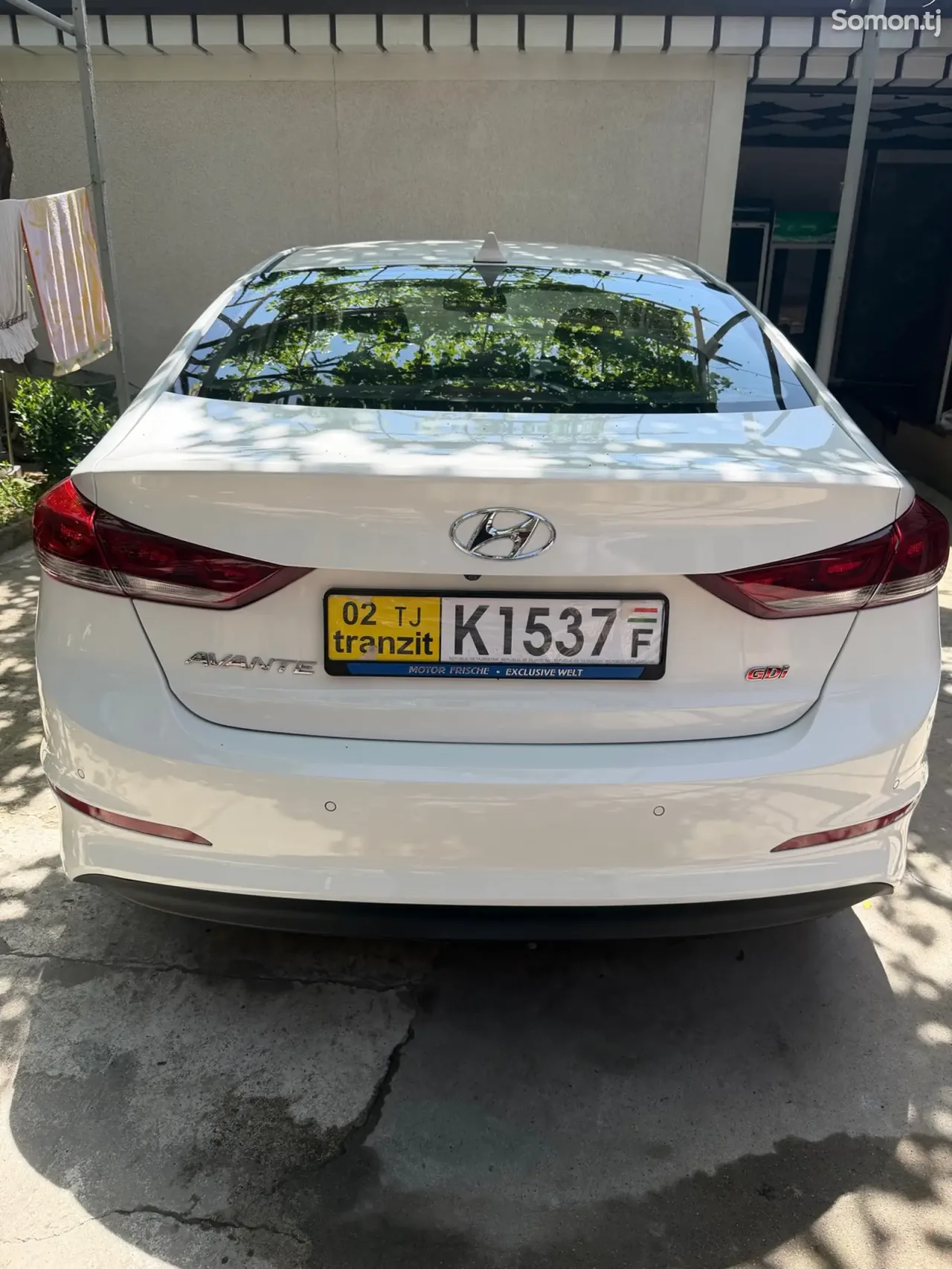 Hyundai Avante 2016 · 1.6 AT