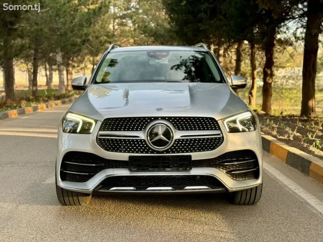 Mercedes-Benz GLE class 2019 · 4.5 AT