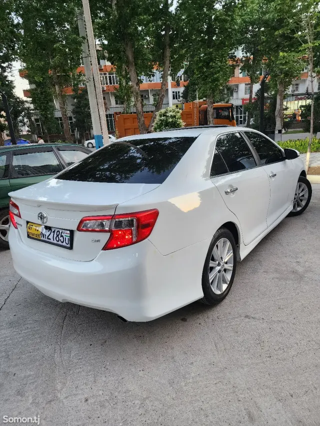 Toyota Camry 2014 · 2.5 AT