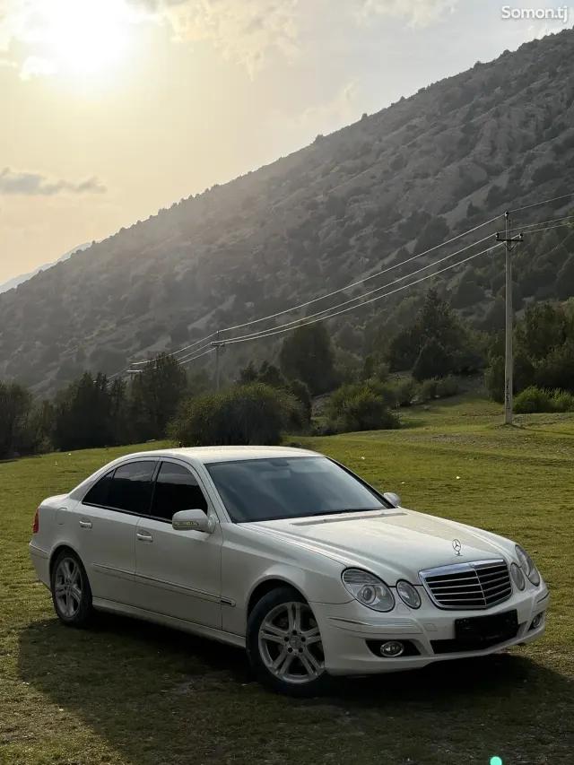 Mercedes-Benz E class 2008 · 2.8 AT