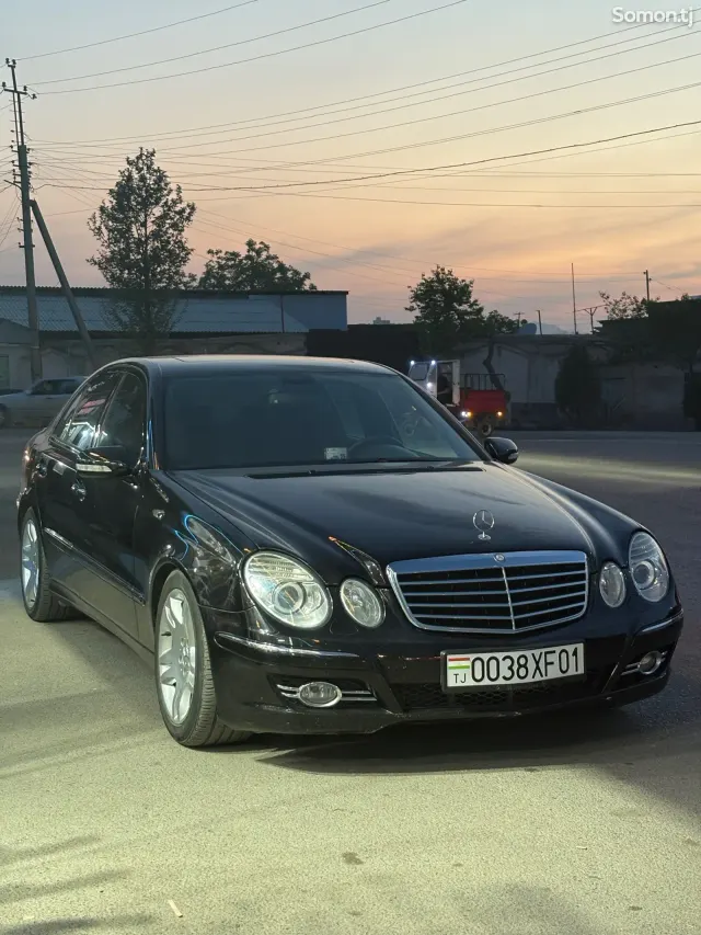 Mercedes-Benz E class 2008 · 4.2 AT