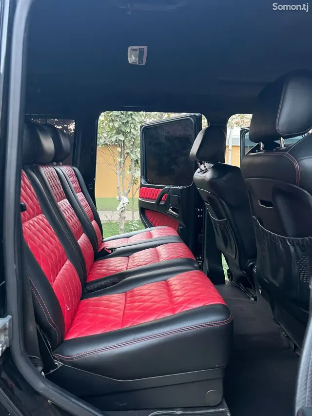 Mercedes-Benz G class 2009 · 5.5 AT