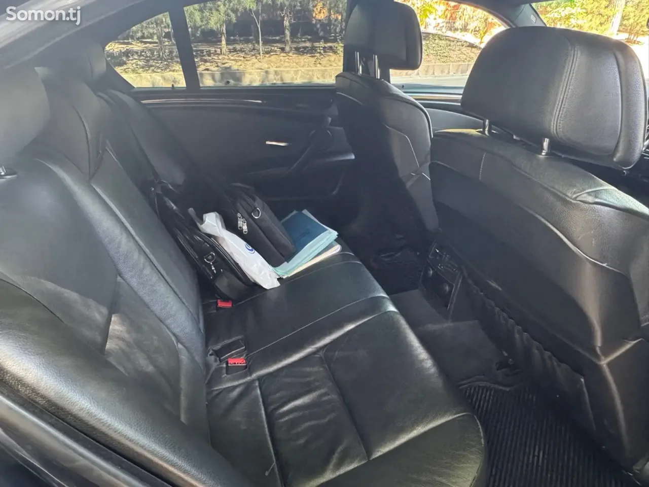 BMW 5 series 2009 · 3.0 AT