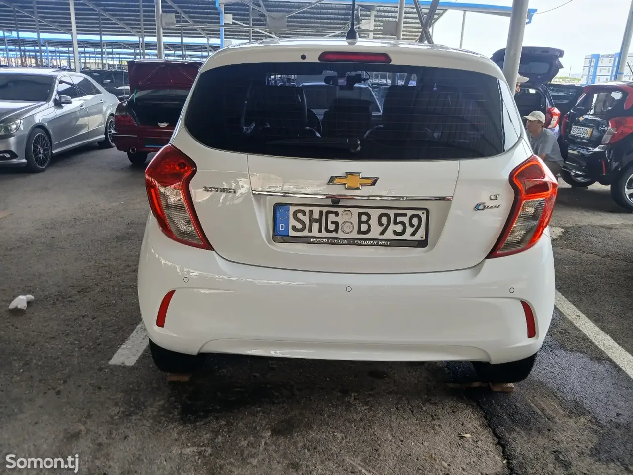Chevrolet Spark 2016 · 1.0 AT