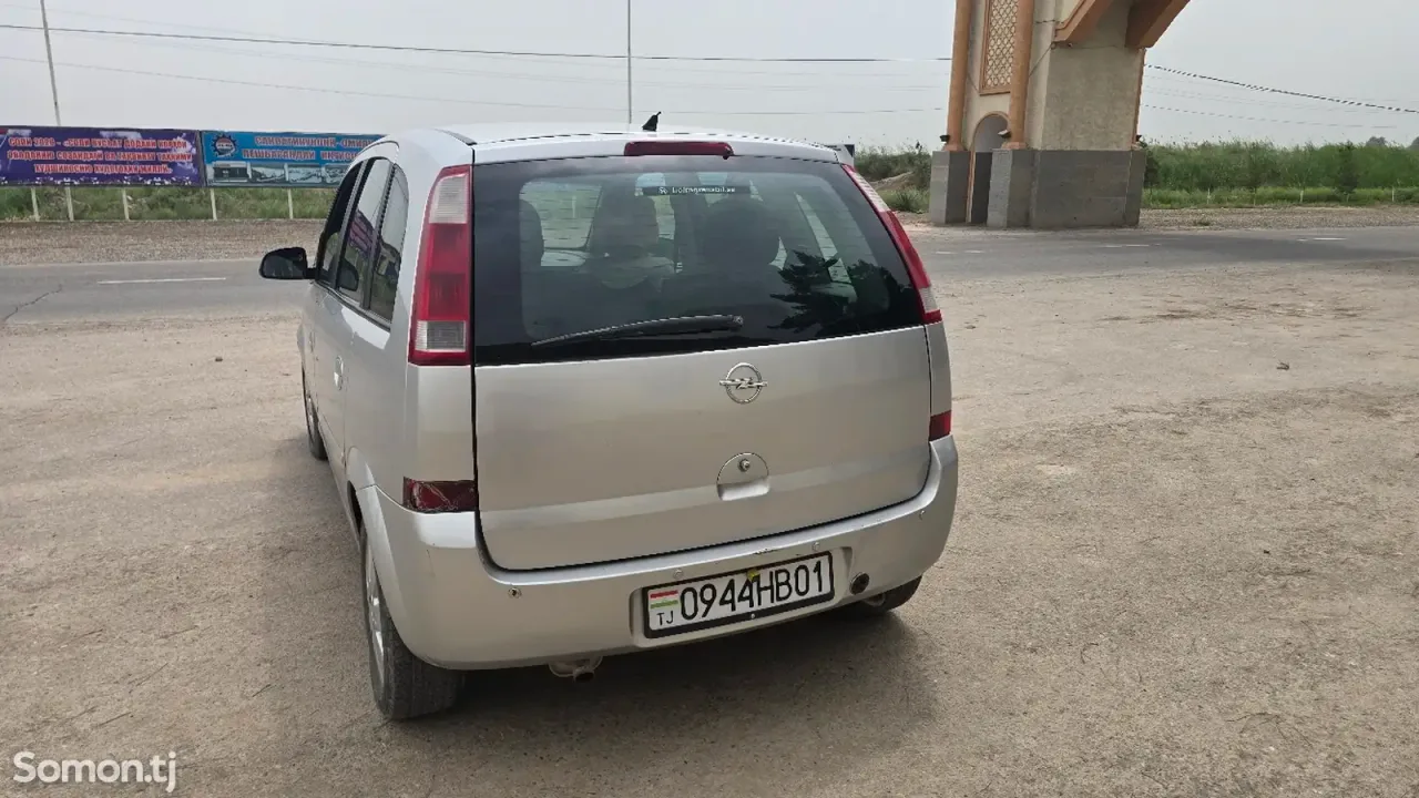 Opel Meriva 2004 · 1.6 MT