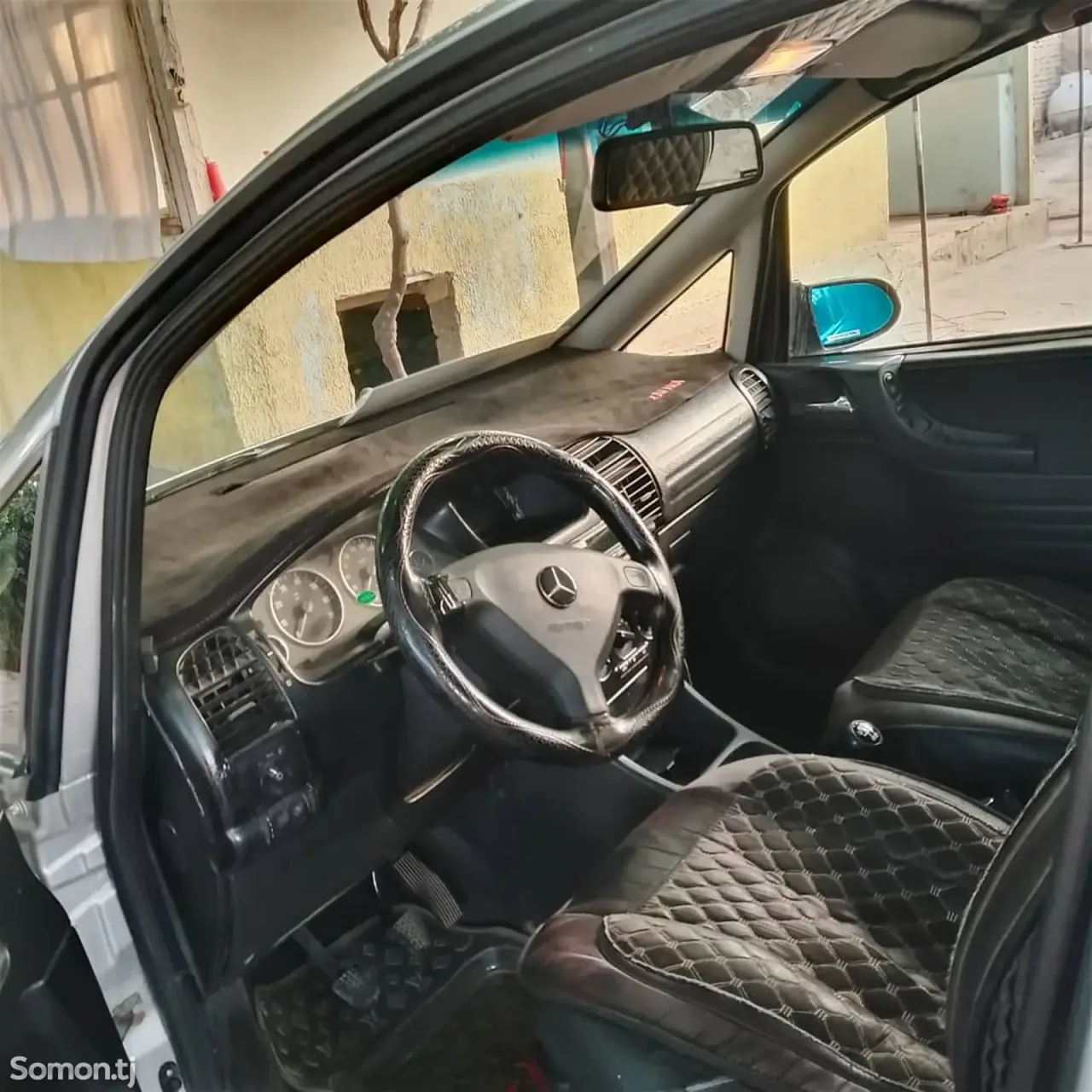 Opel Zafira 2004 · 1.8 MT