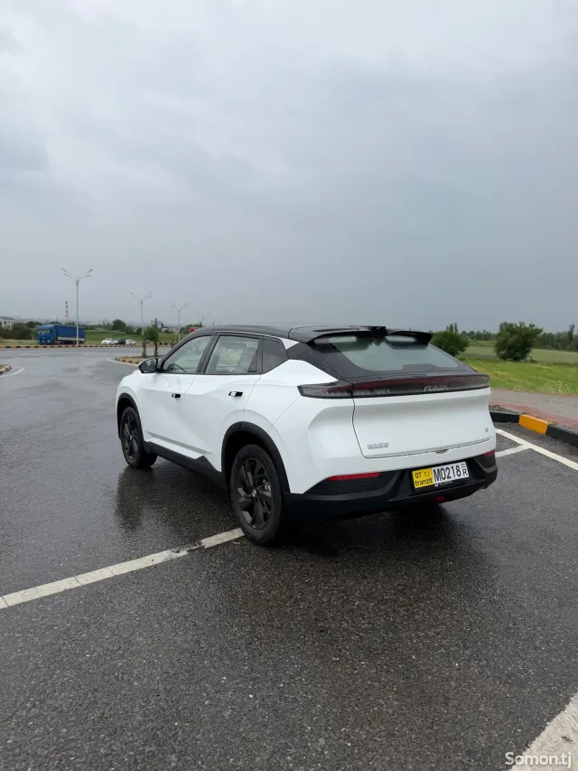 Dongfeng L7 2025 · AT