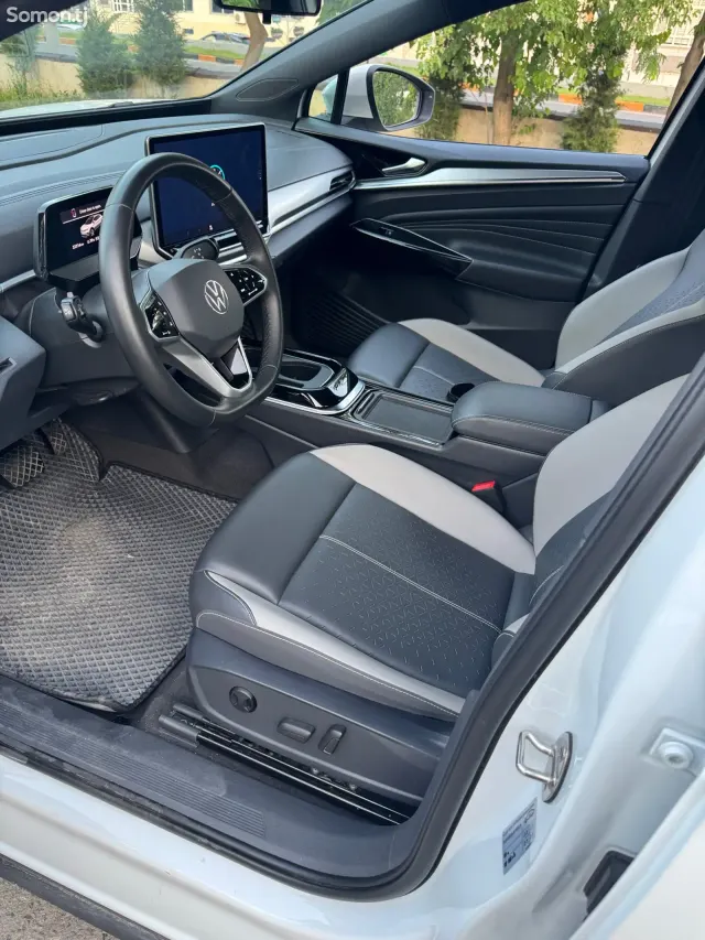 Volkswagen ID.4 2025 · 4.0 CVT