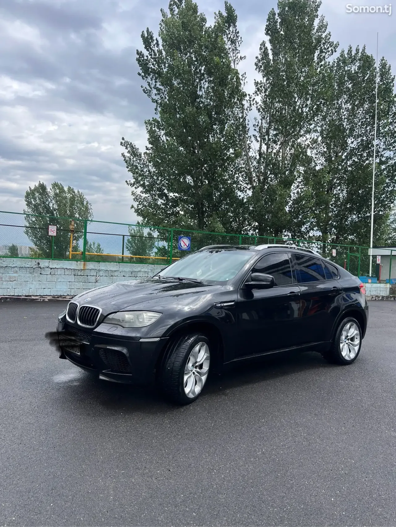 BMW X6 M 2010 · 4.4 AT