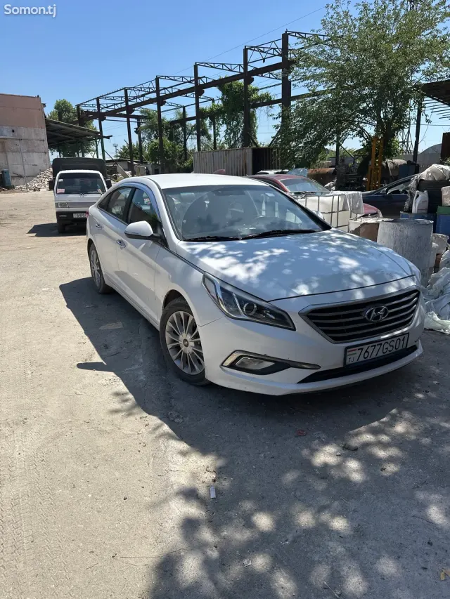 Hyundai Sonata 2016 · 2.0 AT