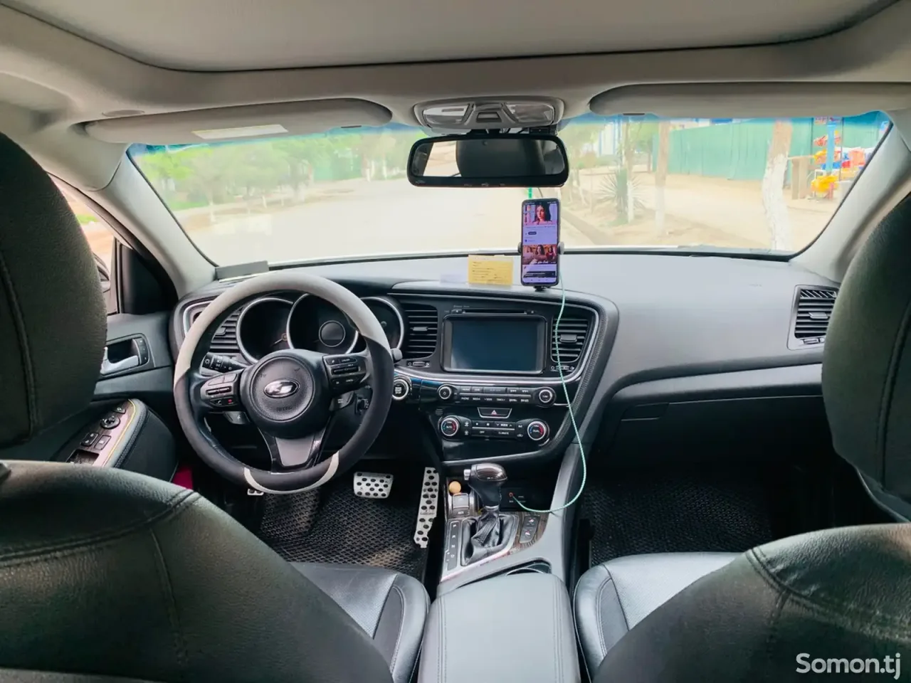 Kia K5 2014 · 2.0 AT