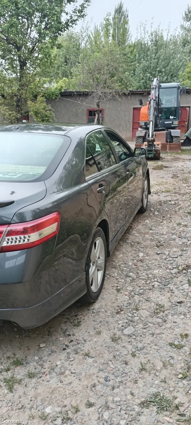 Toyota Camry 2010 · 2.5 AT