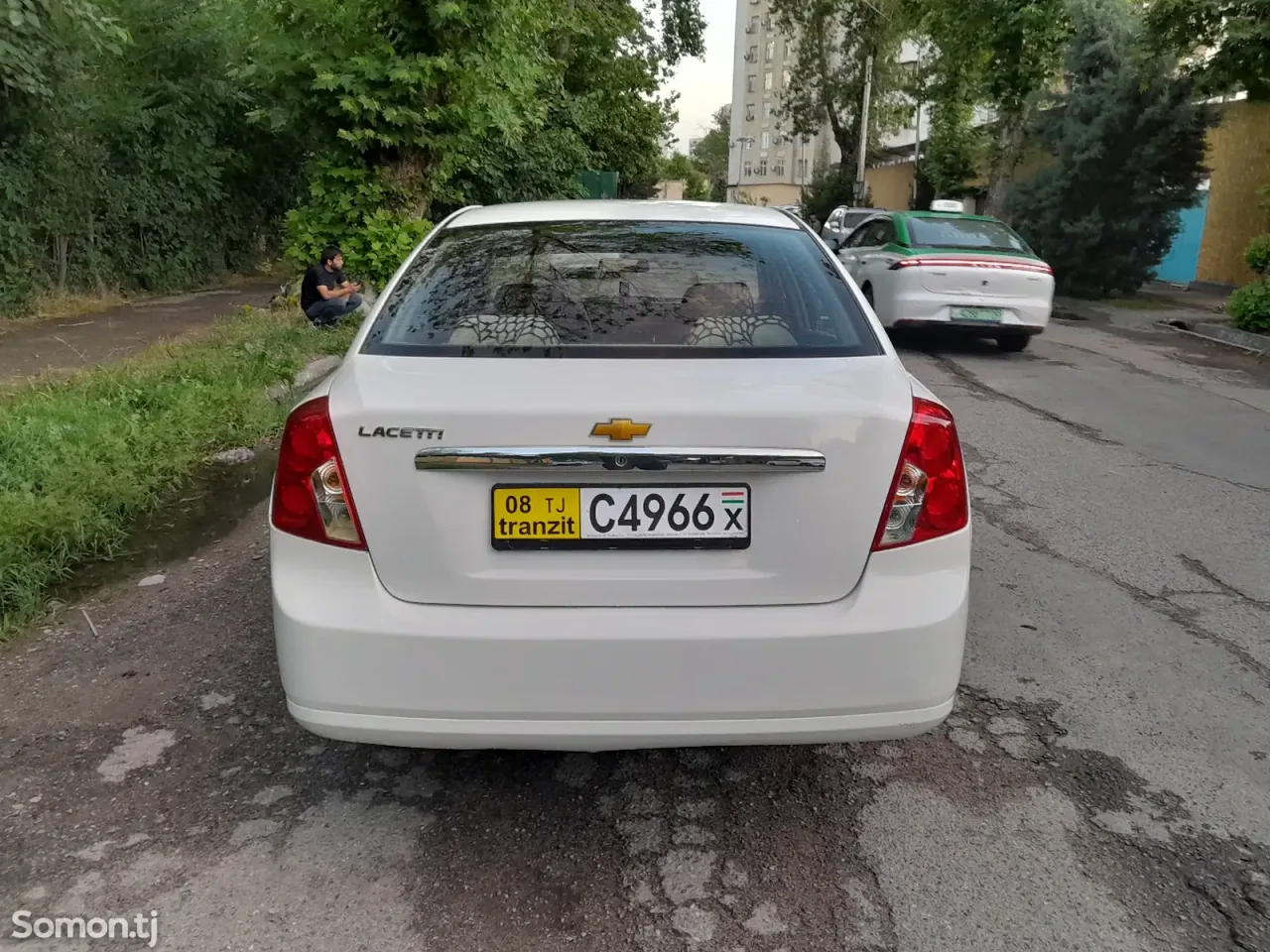 Chevrolet Lacetti 2005 · 1.6 MT