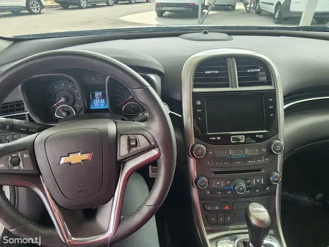Chevrolet Malibu 2015 · 2.0 AT