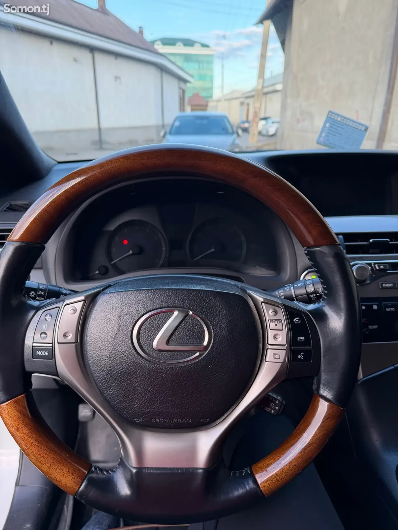 Lexus RX series 2013 · 3.5 AT