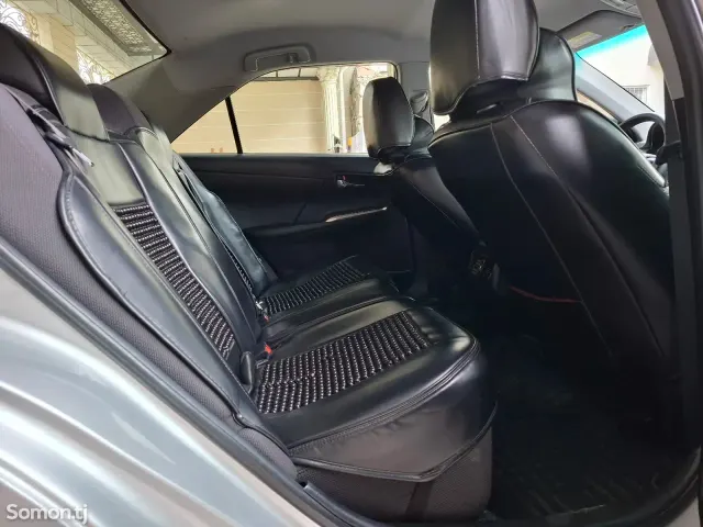 Toyota Camry 2014 · 2.5 AT