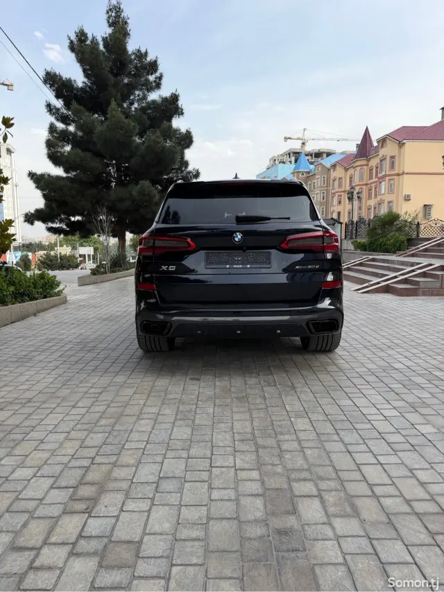 BMW X5 2019 · 3.0 AT