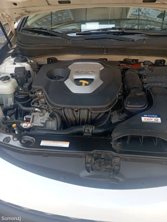 Hyundai Sonata 2014 · 2.0 AT