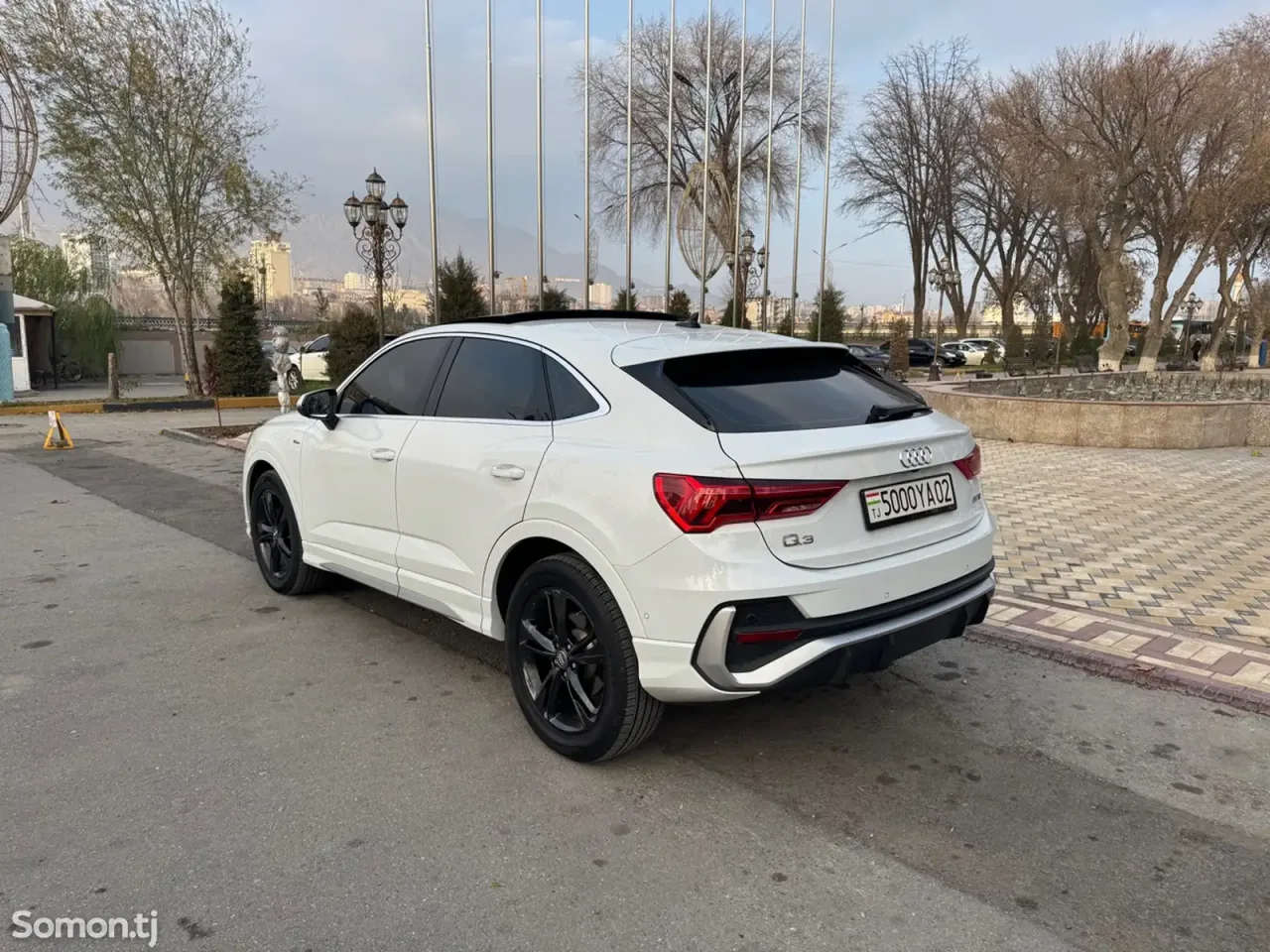 Audi Q3 2020 · 3.5 AT