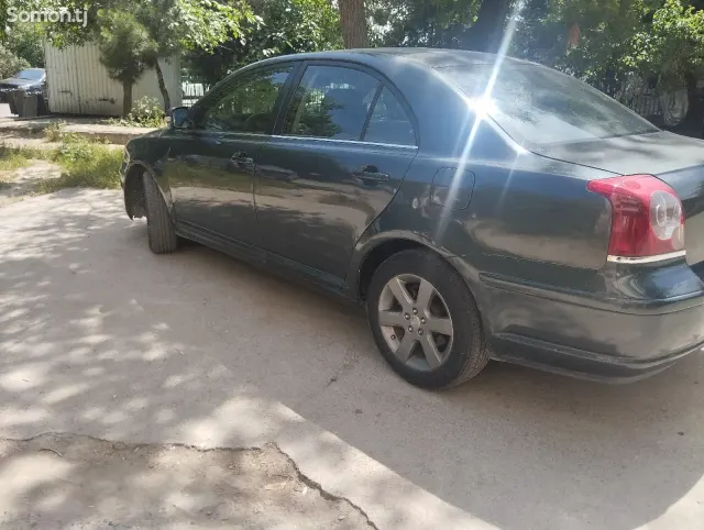 Toyota Avensis 2007 · 2.0 AT