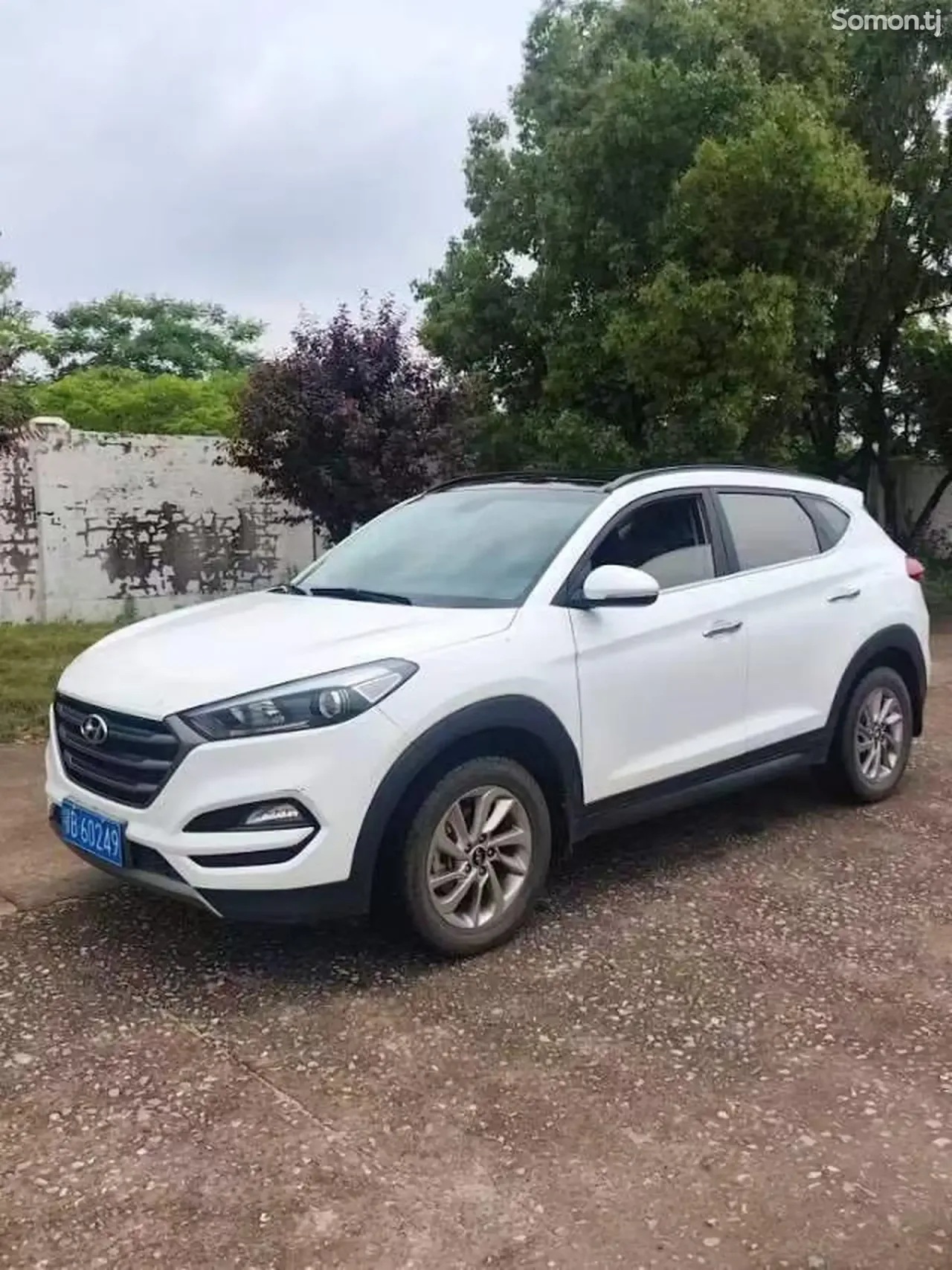 Hyundai Tucson 2015 · 1.6 AT