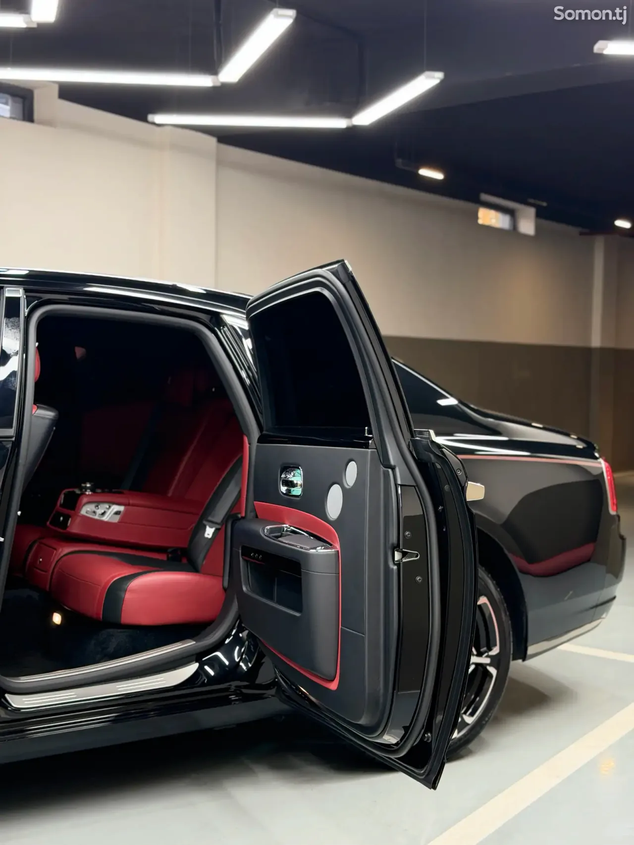 Rolls-Royce Ghost 2020 · 6.5 AT