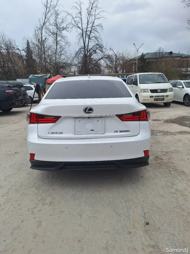 Lexus IS series 2014 · 2.5 AT