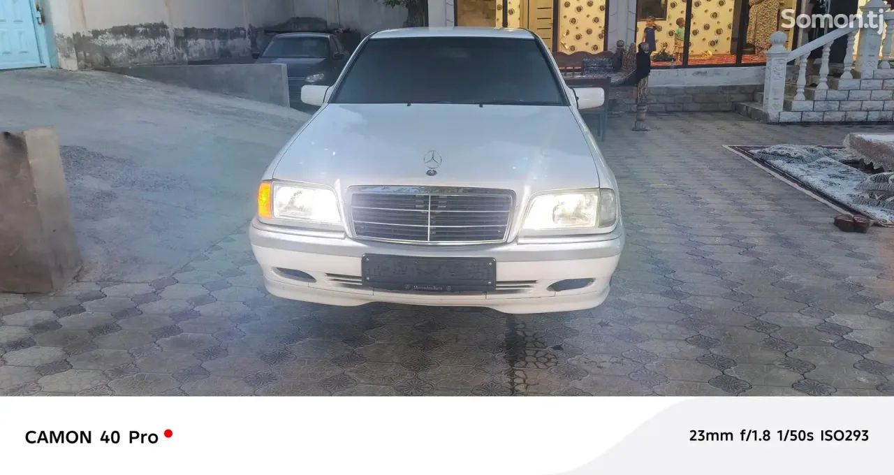 Mercedes-Benz C class 2000 · 1.8 MT