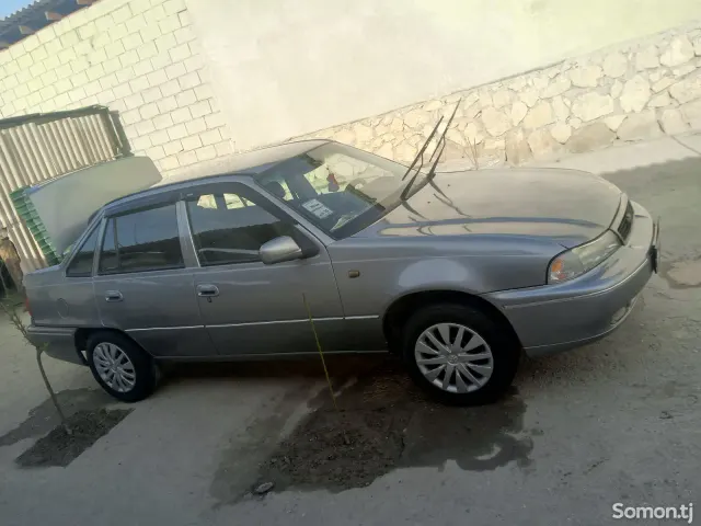 Daewoo Nexia 1994 · 1.6 MT