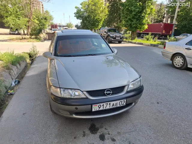 Opel Astra F 1995 · 1.6 MT