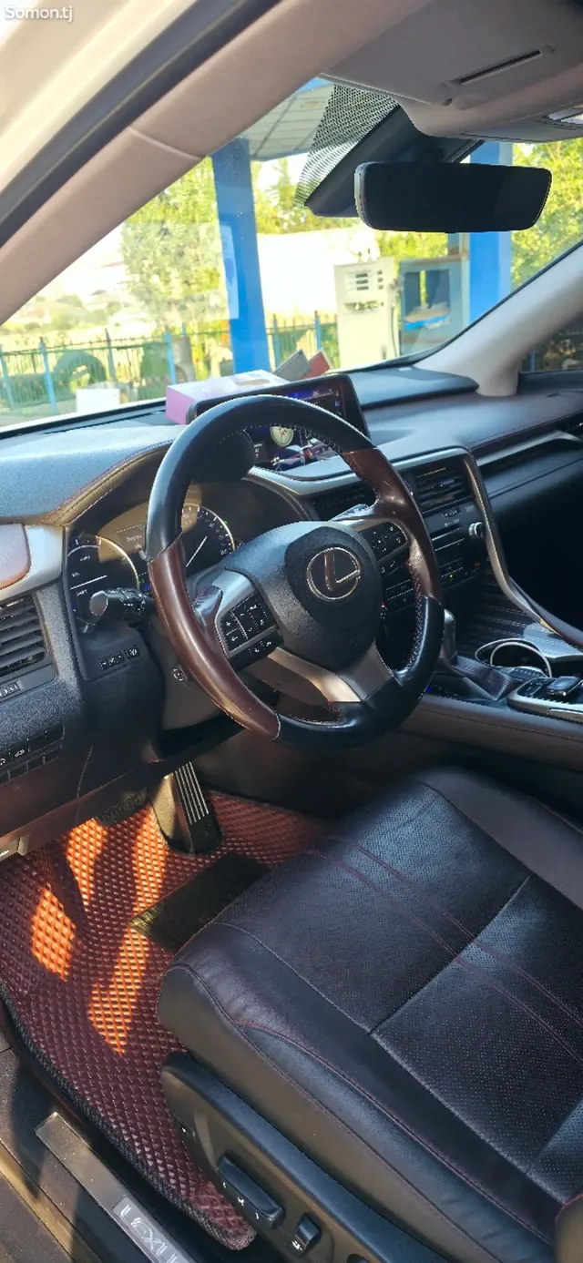 Lexus RX series 2017 · 3.5 AT