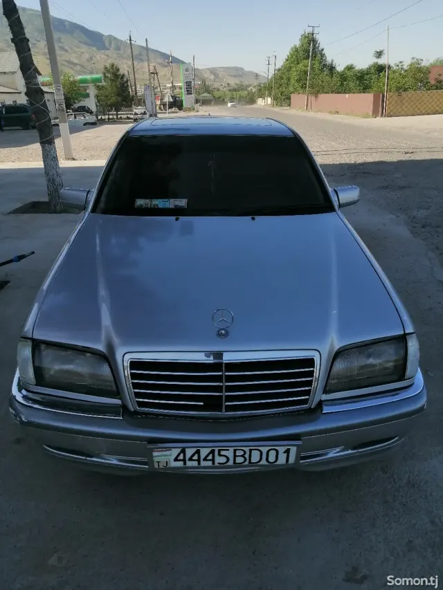 Mercedes-Benz C class 1994 · 2.0 MT