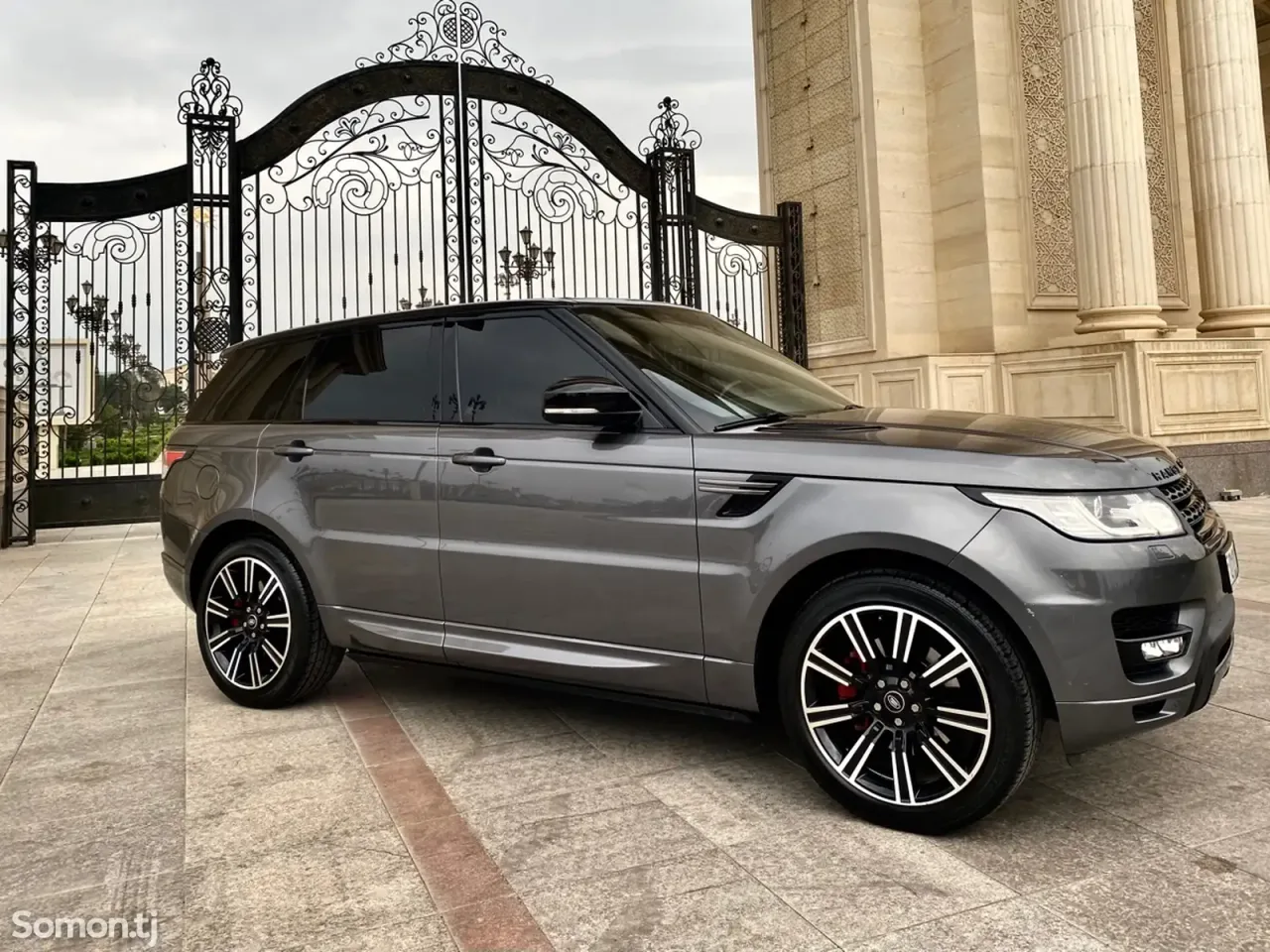 Land Rover Range Rover Sport 2014 · 3.0 AT