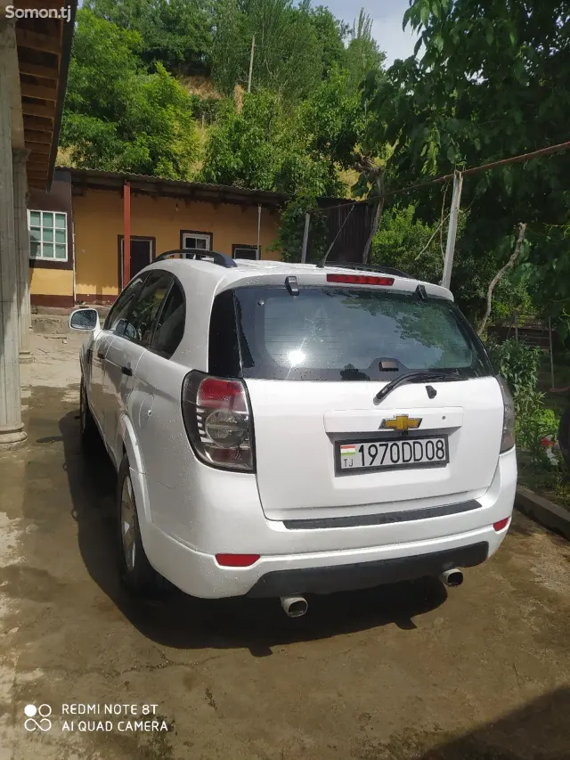 Chevrolet Captiva 2008 · 2.0 MT
