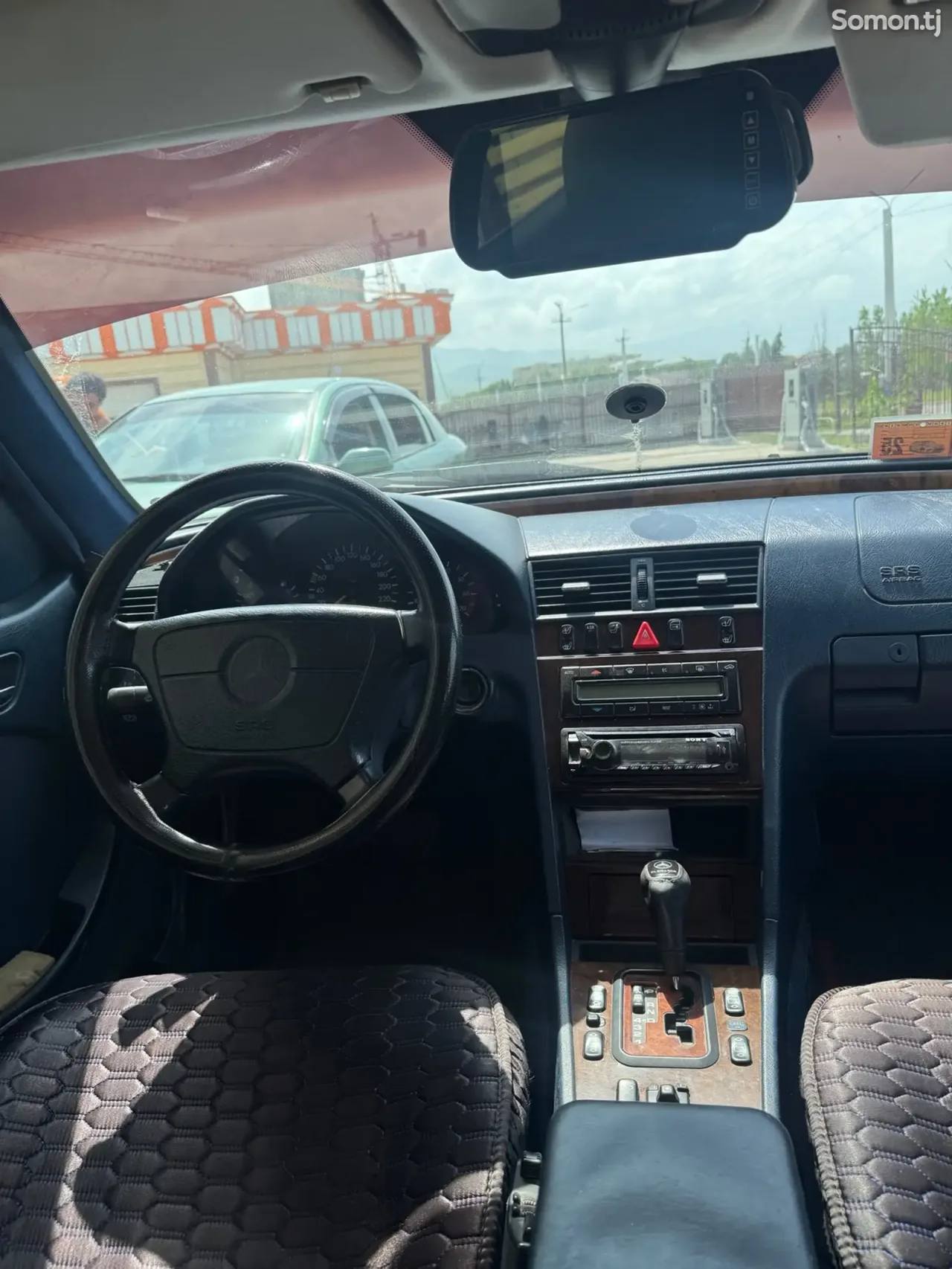 Mercedes-Benz C class 1999 · 2.0 AT