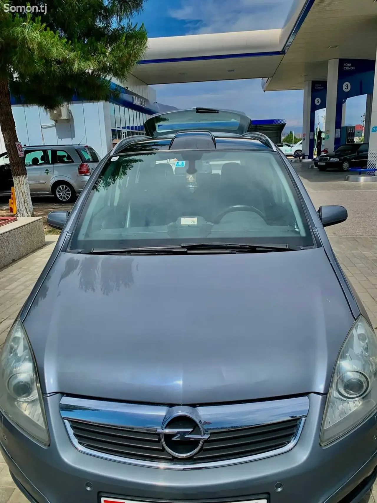 Opel Zafira 2006 · 1.9 AT